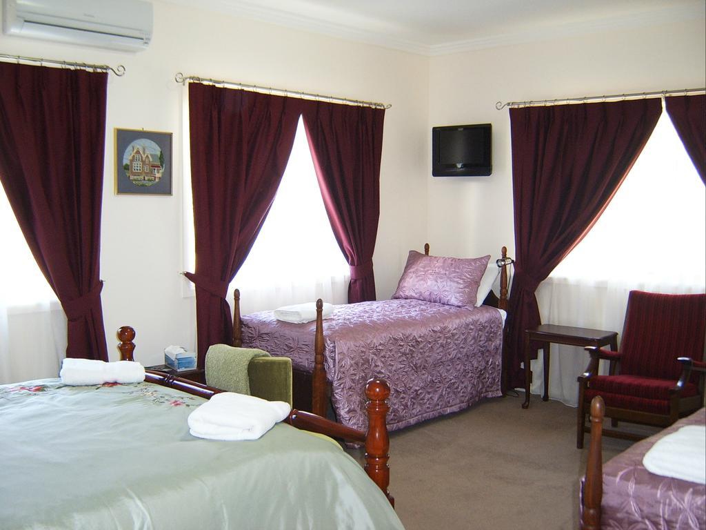 Gloucester On Avon Bed And Breakfast ห้อง รูปภาพ