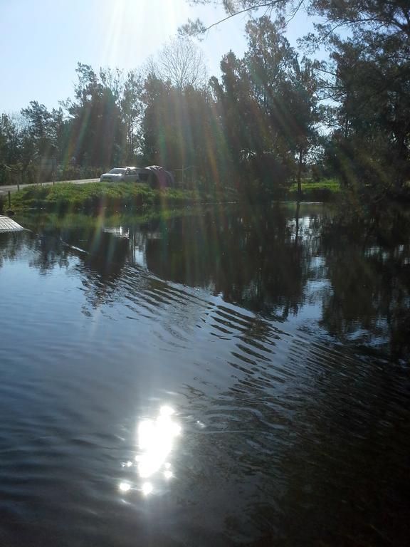 Gloucester On Avon Bed And Breakfast ภายนอก รูปภาพ